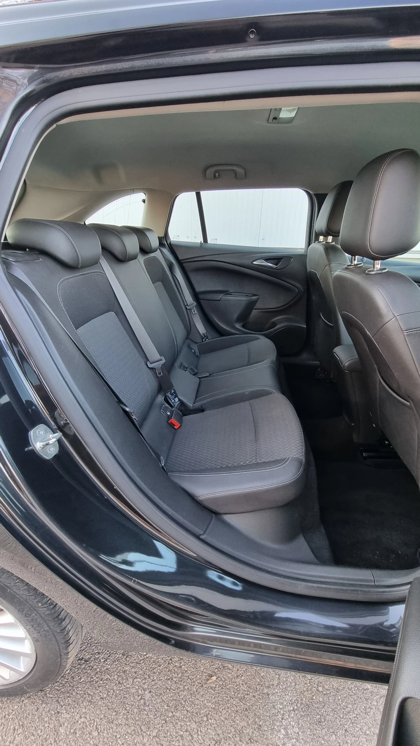 Opel Astra К- Full options 1.6 136 | Mobile.bg — изображение 11