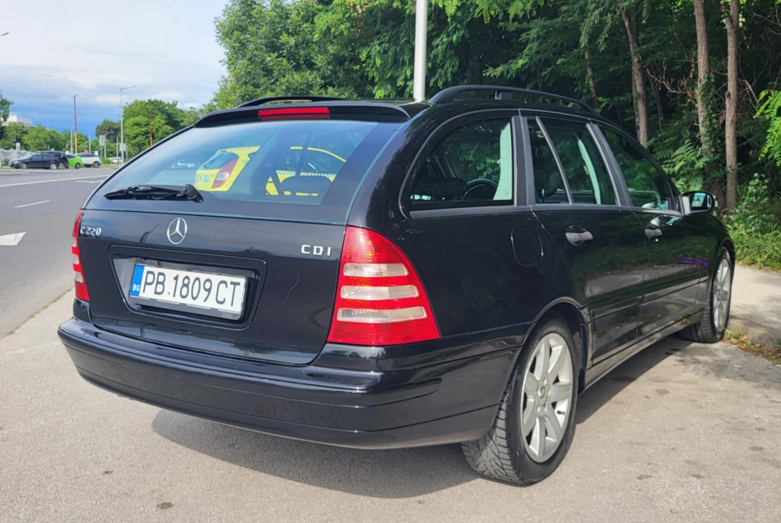 Mercedes-Benz C 220  - изображение 5