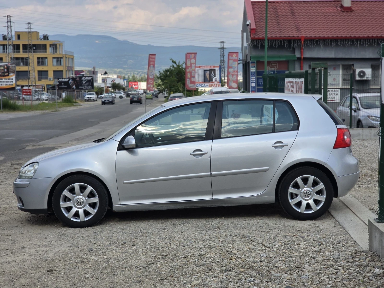 VW Golf 2.0tdi 140hp Highline - изображение 2