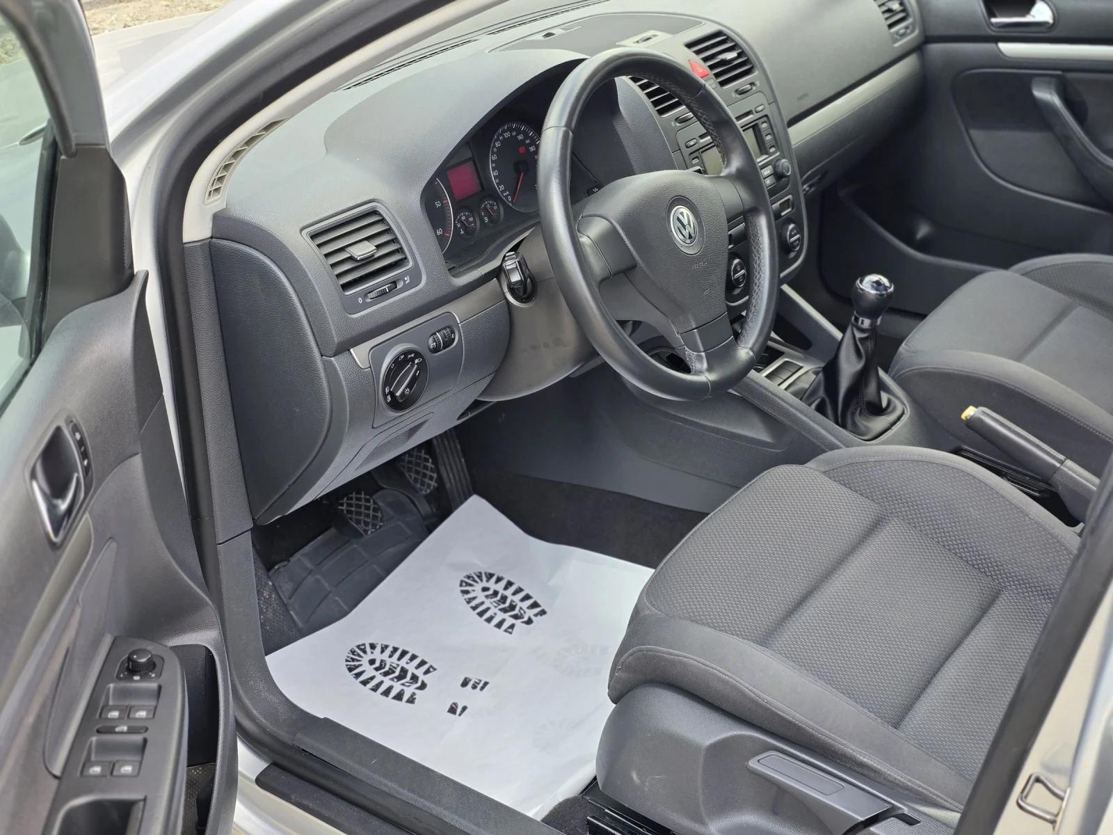 VW Golf 2.0tdi 140hp Highline - изображение 9