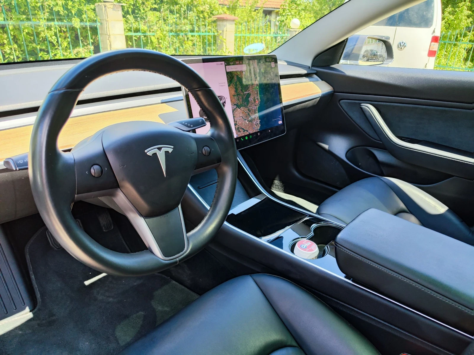 Tesla Model 3 Long Range - изображение 8