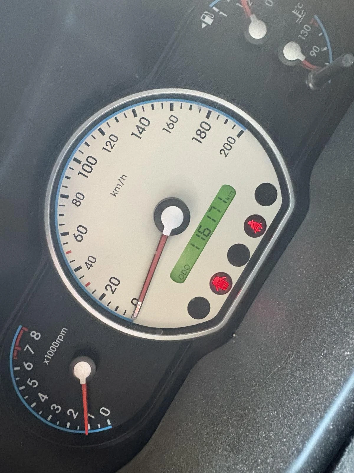 Hyundai I10  - изображение 3