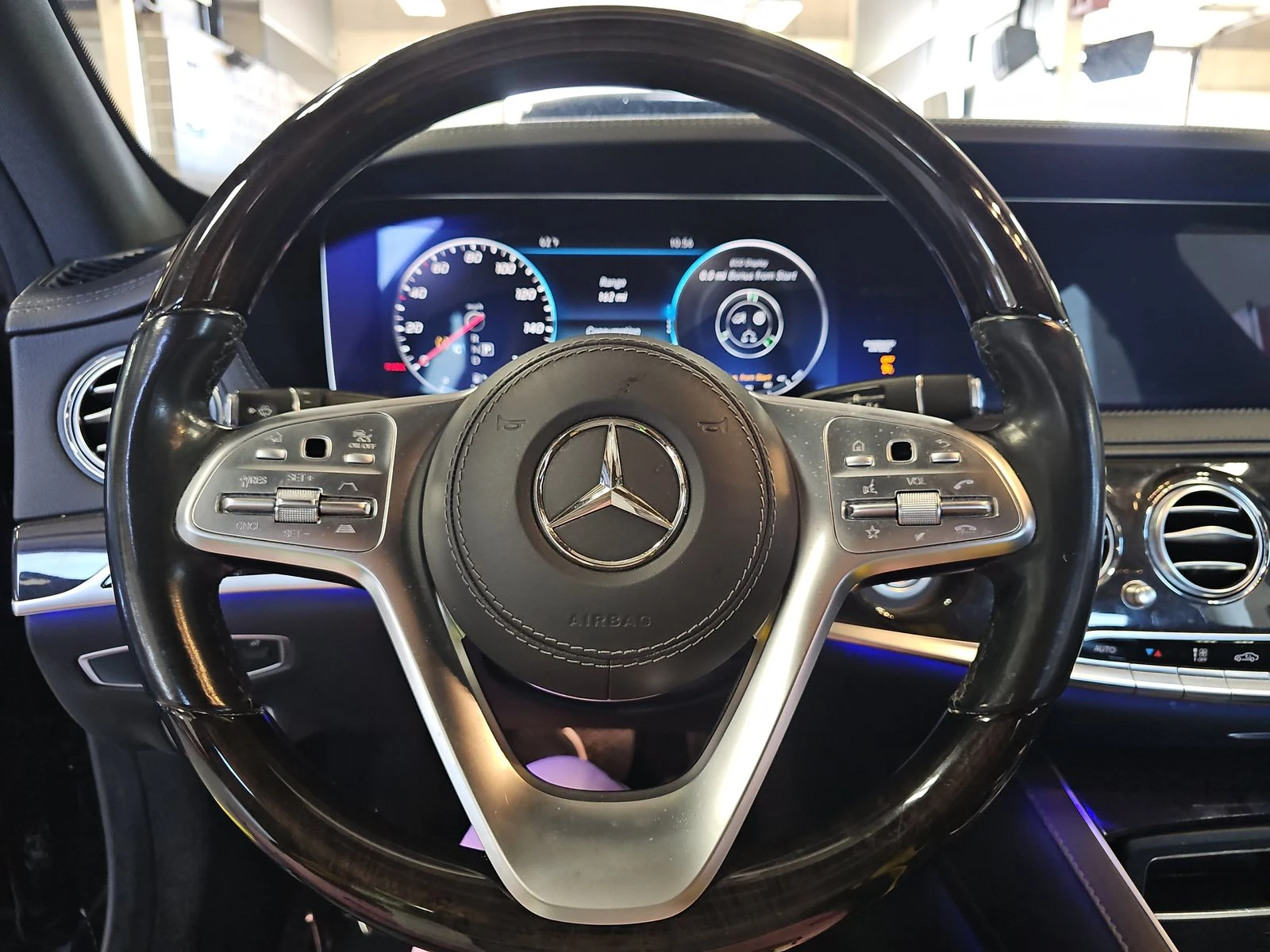 Mercedes-Benz S 560 4MATIC * CARFAX * БЕЗ ПЪРВОНАЧАЛНА ВНОСКА - изображение 9