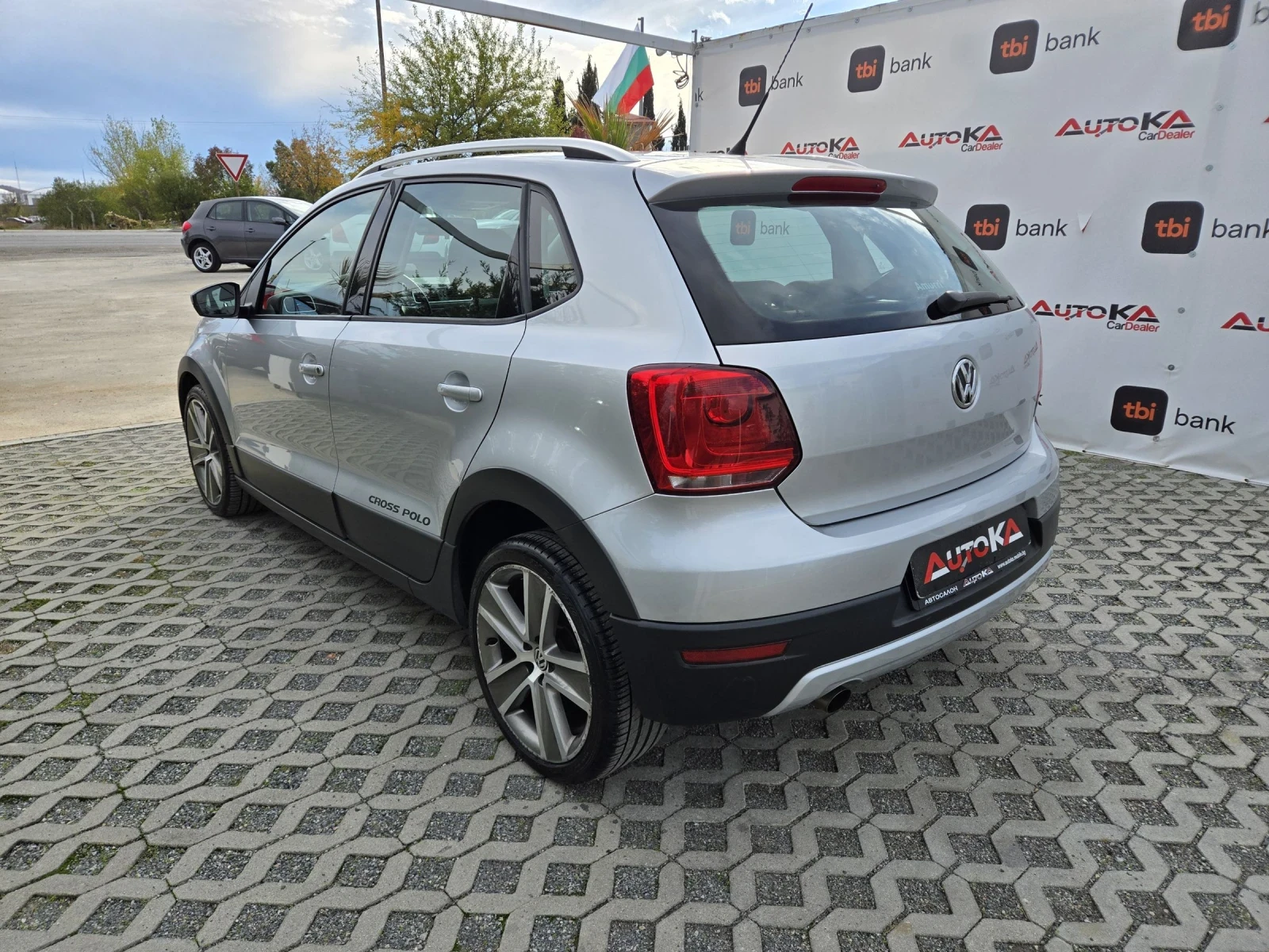 VW Polo CROSS= 1.6TDI-90кс= 124.000км= КЛИМАТРОНИК - изображение 5