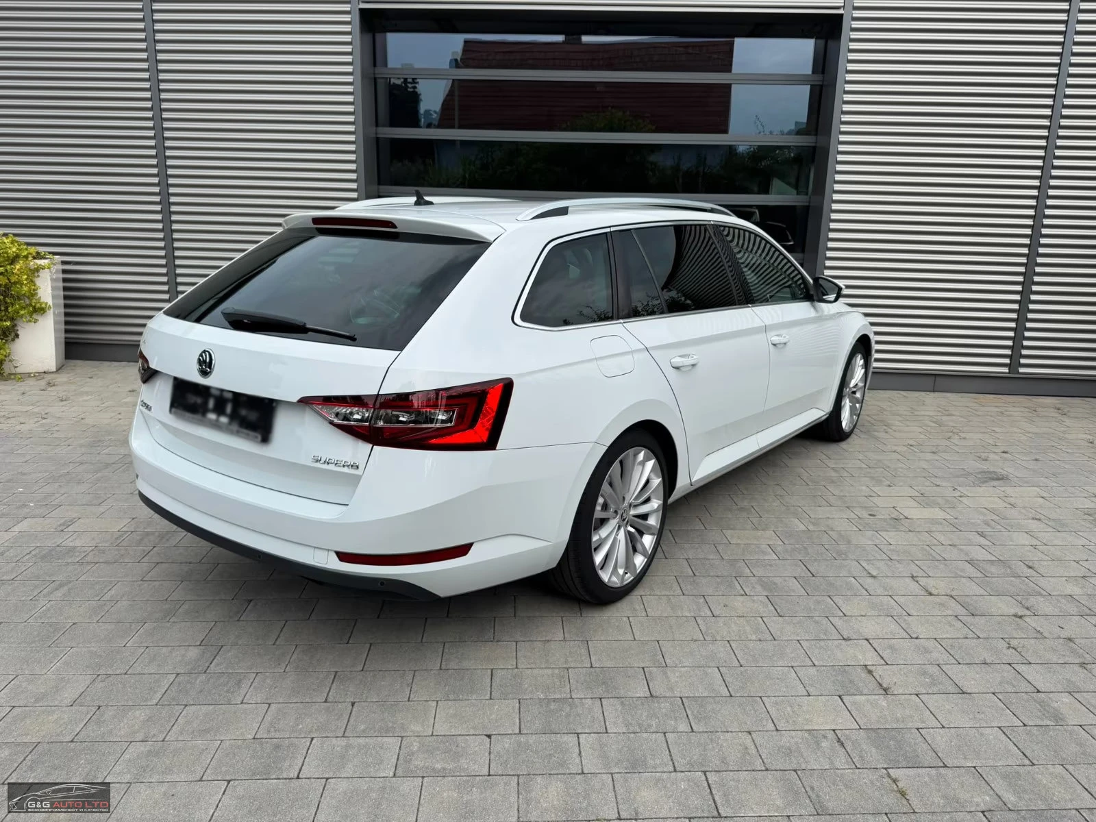 Skoda Superb 2.0TDI/190HP/DSG/CAM/NAVI/LED/779v - изображение 5
