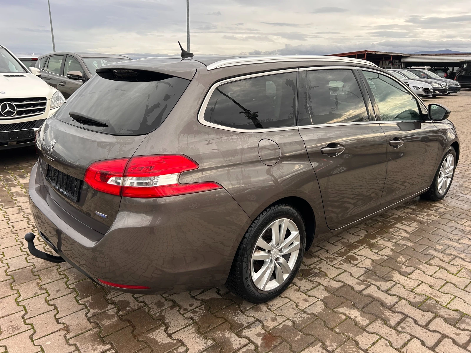 Peugeot 308 1.6HDI NAVI/KAMERA/PANORAMA EURO 6 | Mobile.bg   6