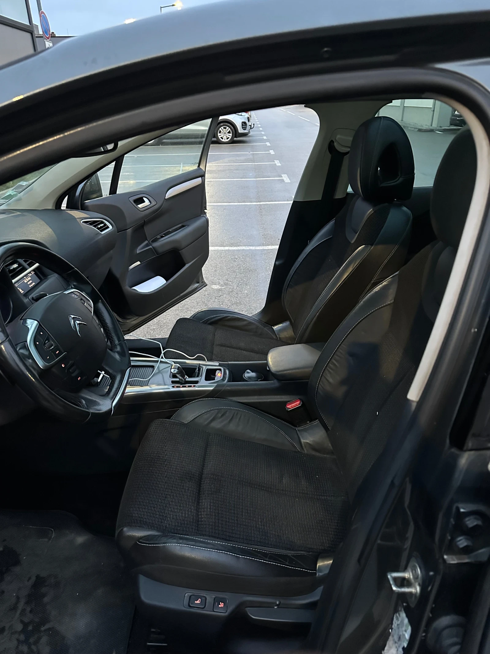 Citroen C4 1.6 HDi EXCLUSIVE  | Mobile.bg   8