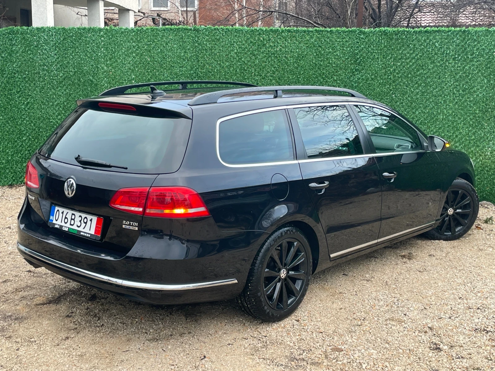 VW Passat 2.0TDI/DSG/КОЖА/HIGHLINE/NAVI/EURO 6/UV GLASS/FULL - изображение 4