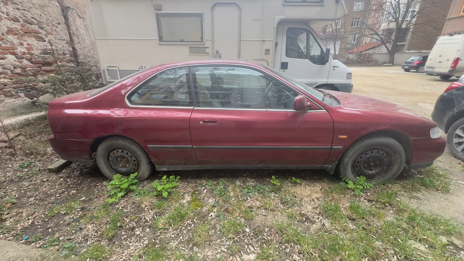 Honda Accord 2, 2i ES Coupe - изображение 2