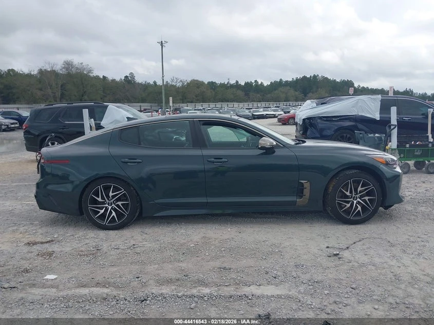 Kia Stinger 2.5l Gt-Line, снимка 13 - Автомобили и джипове - 53714818