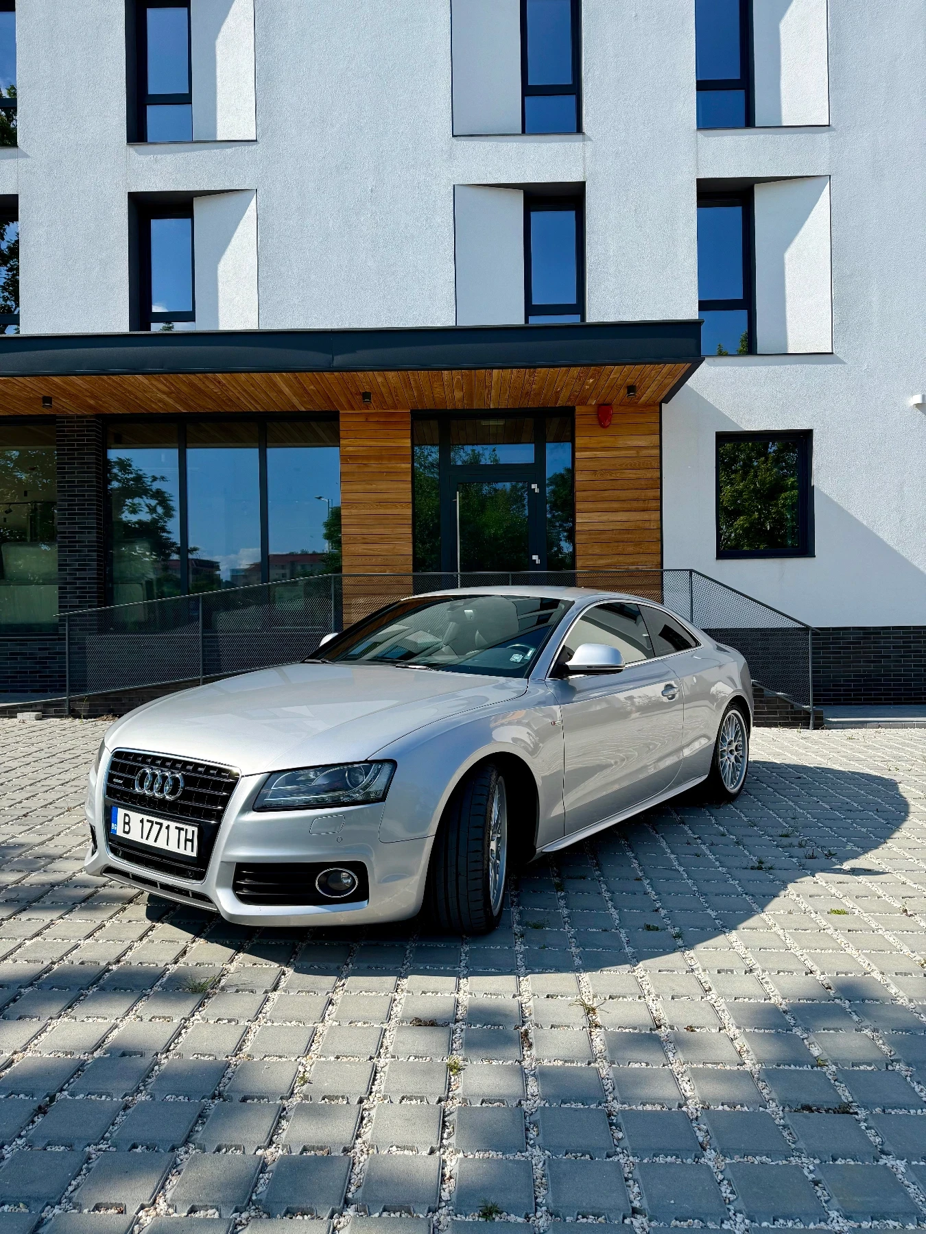 Audi A5 3.0TDI 3xS line, снимка 6 - Автомобили и джипове - 53763655