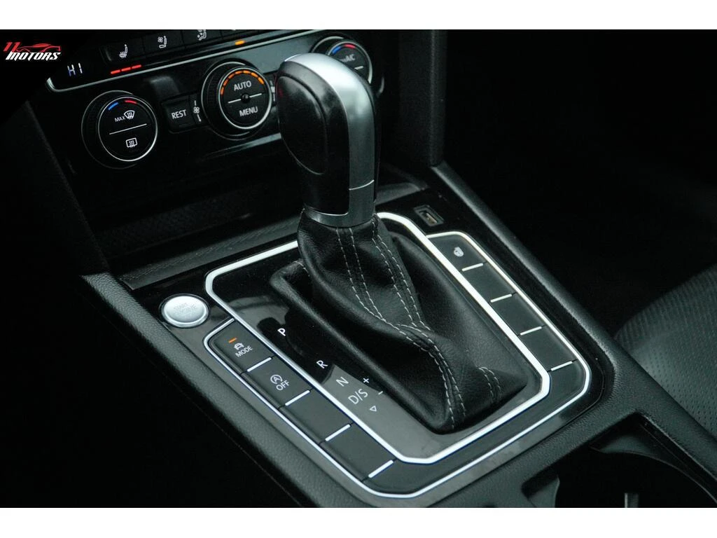 VW Arteon R LINE * * CARFAX * * АВТО КРЕДИТ * * , снимка 7 - Автомобили и джипове - 53977645