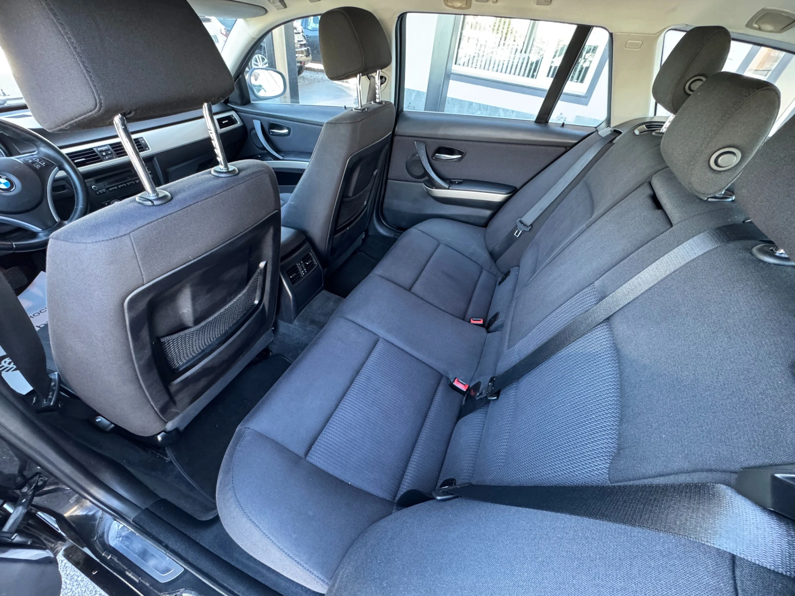 BMW 318 D НОВ ВНОС, снимка 11 - Автомобили и джипове - 54135564