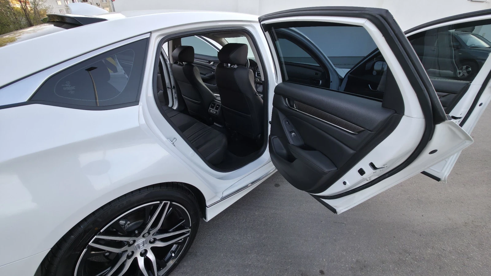 Honda Accord Touring , снимка 14 - Автомобили и джипове - 54258426