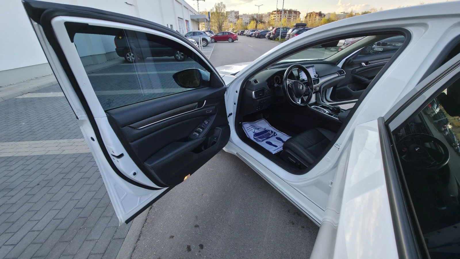 Honda Accord Touring , снимка 15 - Автомобили и джипове - 54258426