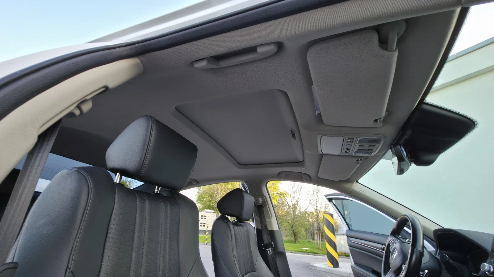 Honda Accord Touring , снимка 11 - Автомобили и джипове - 54258426