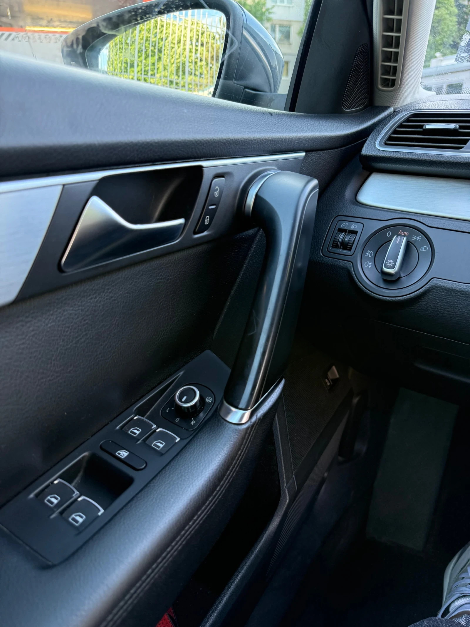 VW Passat, снимка 13 - Автомобили и джипове - 54526742
