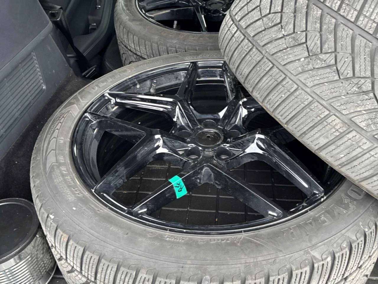 Ford Mustang Mach-E 2023 Premium * Extended Range * Bang&Oluf, снимка 14 - Автомобили и джипове - 54577304