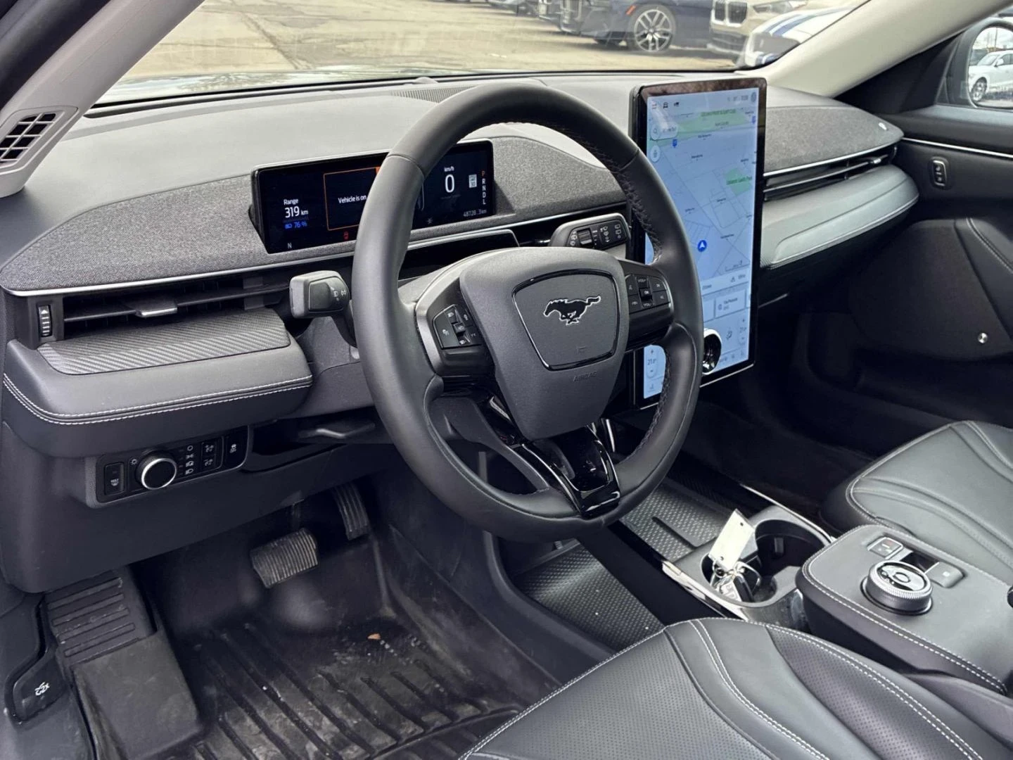 Ford Mustang Mach-E 2023 Premium * Extended Range * Bang&Oluf, снимка 5 - Автомобили и джипове - 54577304