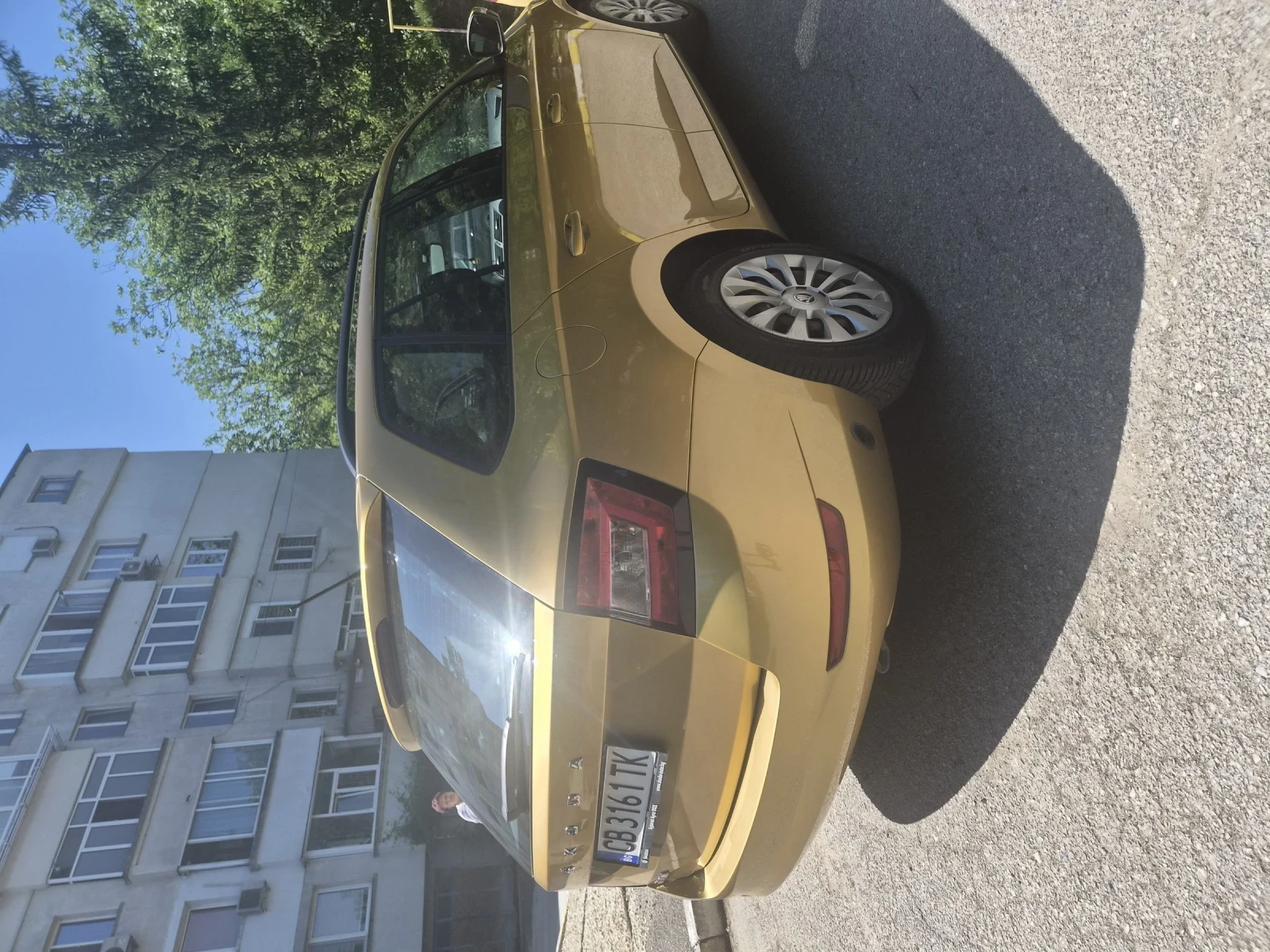 Skoda Fabia 1000куб.73кс газ.инж.2022г, снимка 6 - Автомобили и джипове - 54680213