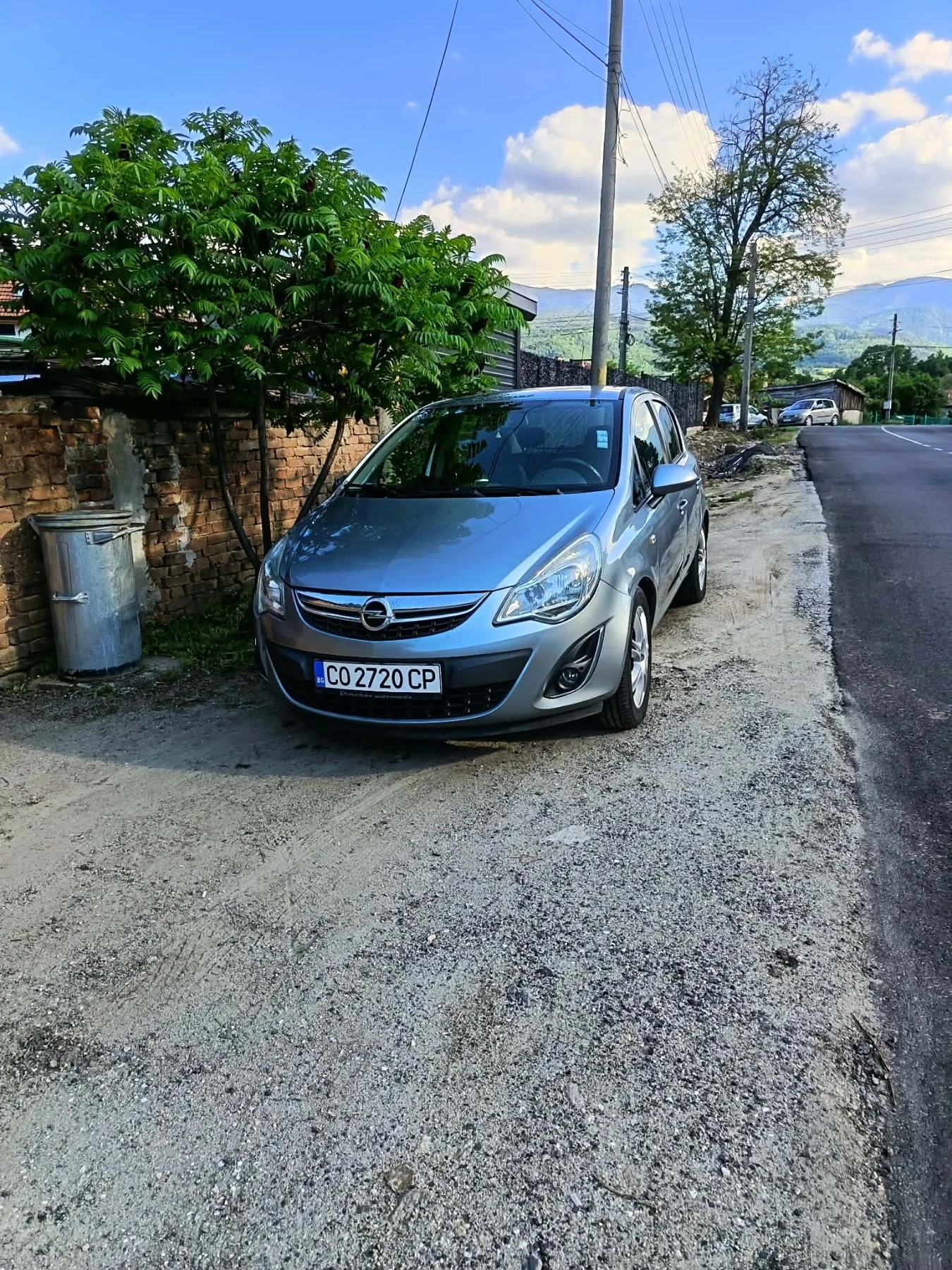 Opel Corsa, снимка 10 - Автомобили и джипове - 54683318