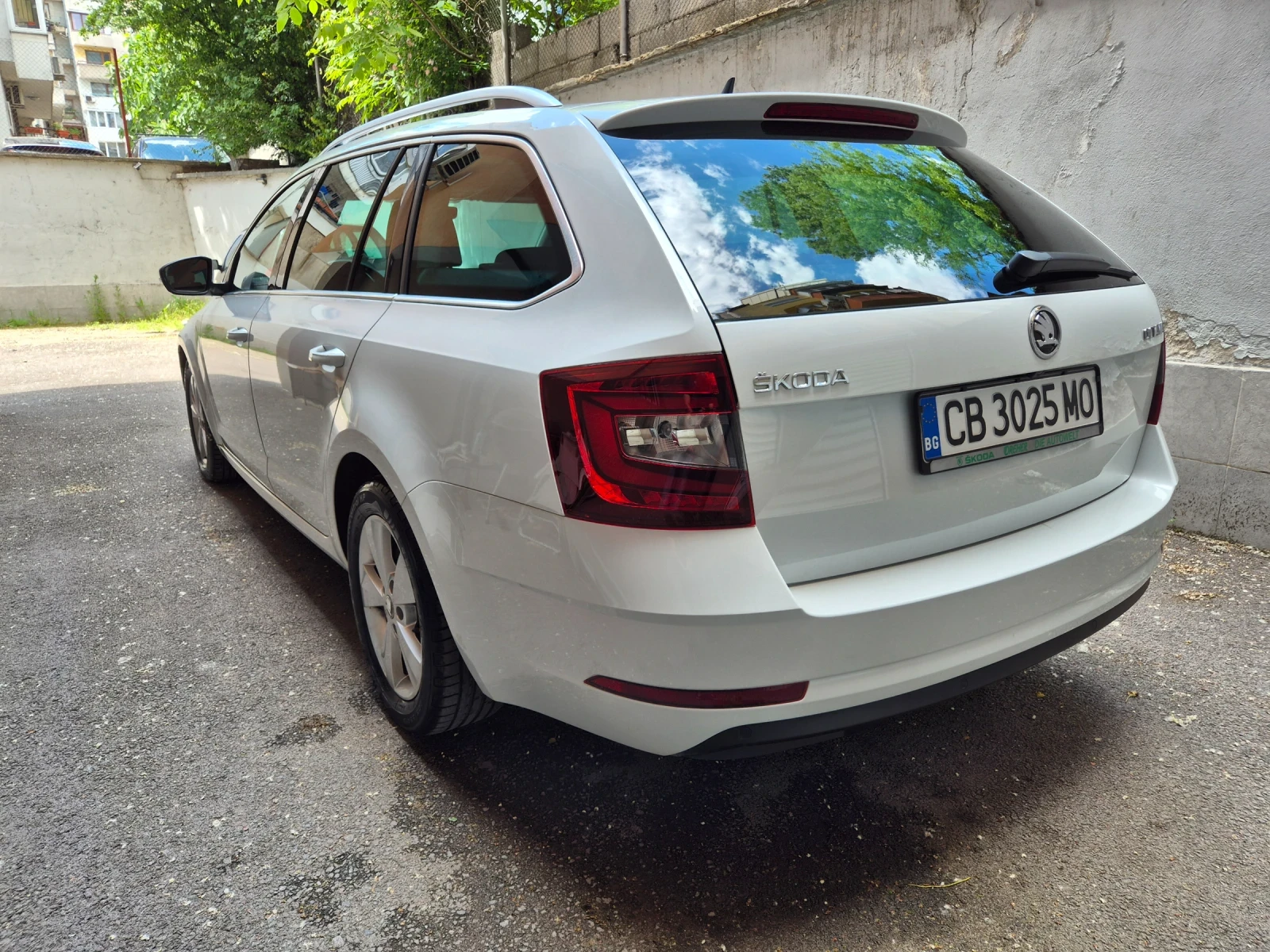 Skoda Octavia 2.0 TDI DSG6 EURO 6B, снимка 4 - Автомобили и джипове - 54708955