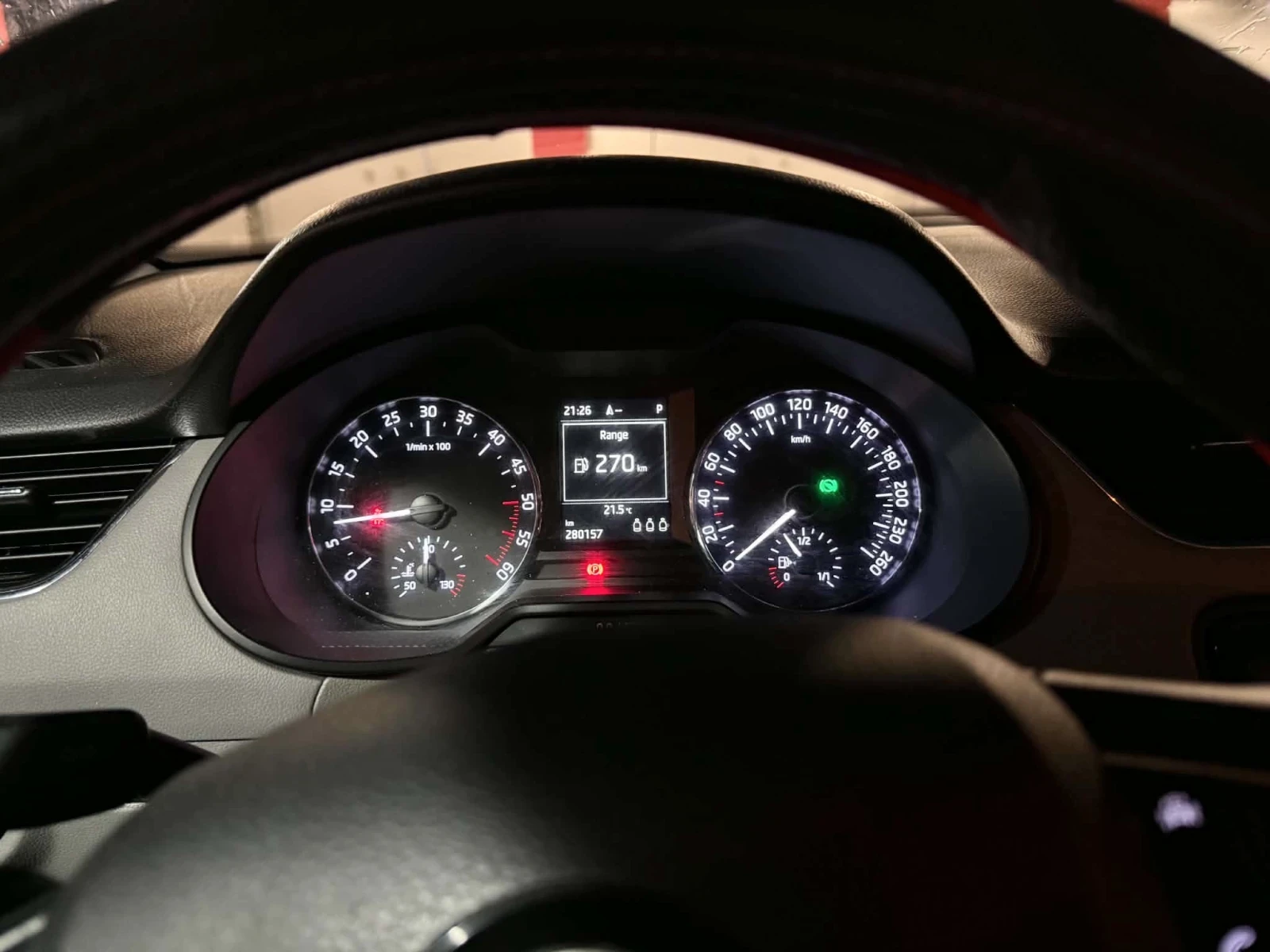 Skoda Octavia 1.6TDI, снимка 10 - Автомобили и джипове - 54838937