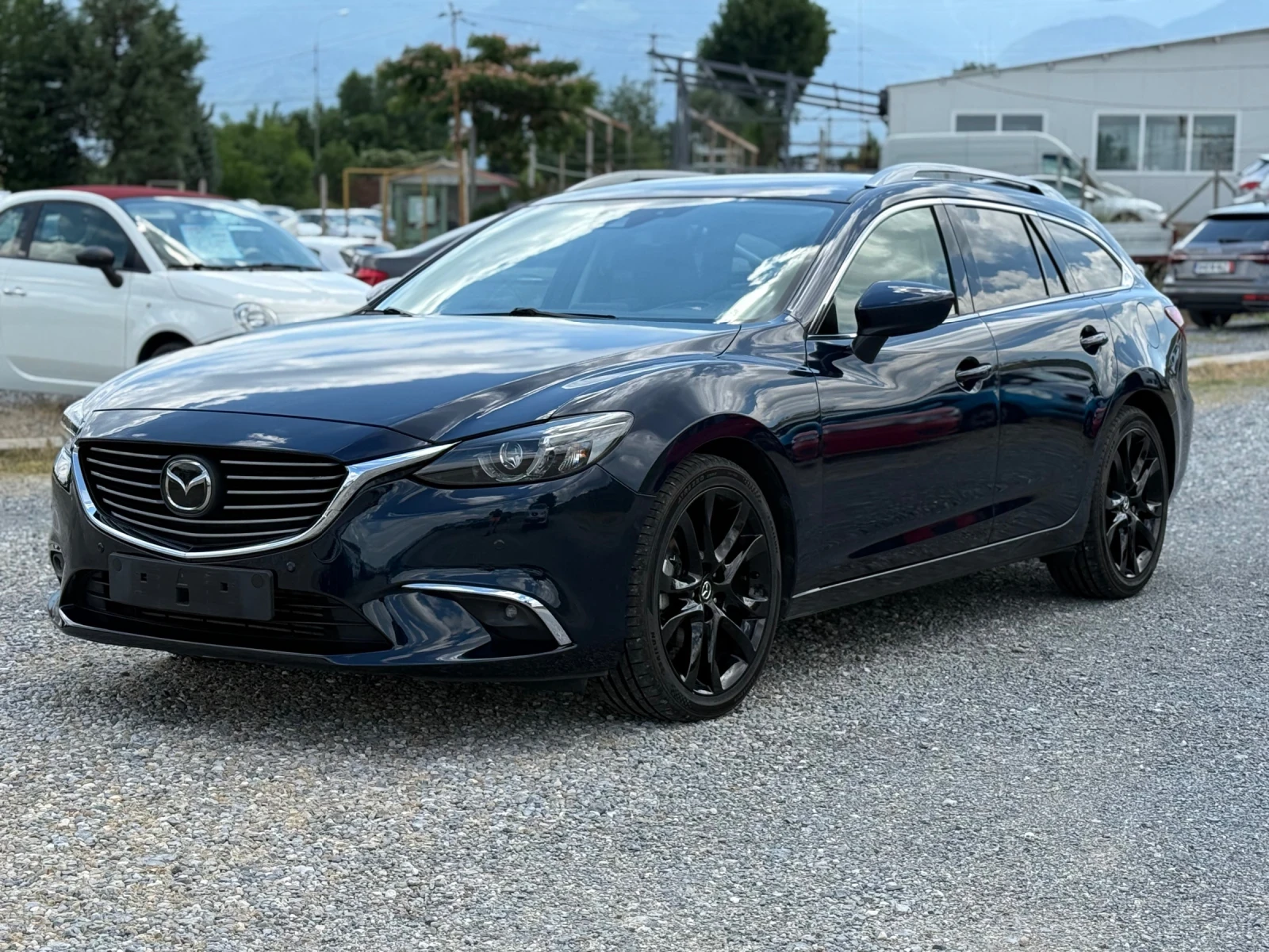 Mazda 6 2.2, снимка 2 - Автомобили и джипове - 55223577