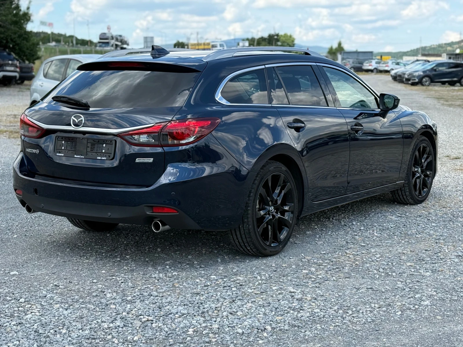 Mazda 6 2.2, снимка 4 - Автомобили и джипове - 55223577