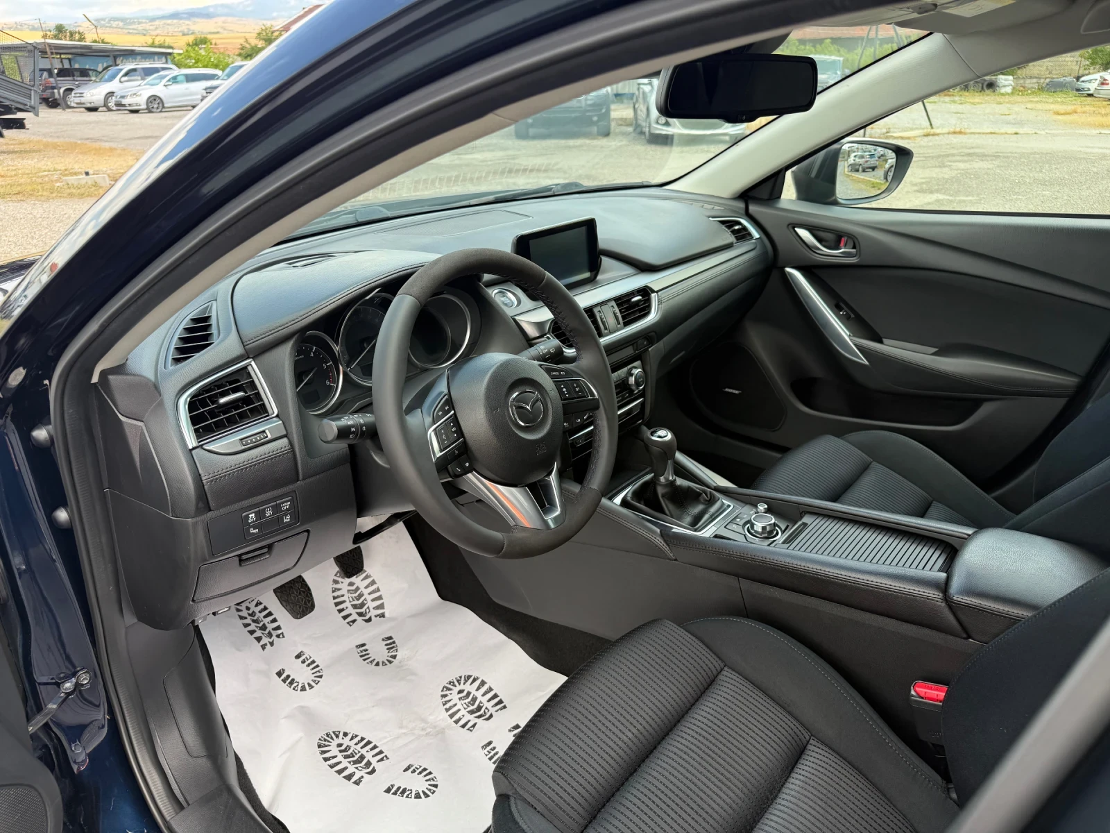 Mazda 6 2.2, снимка 7 - Автомобили и джипове - 55223577