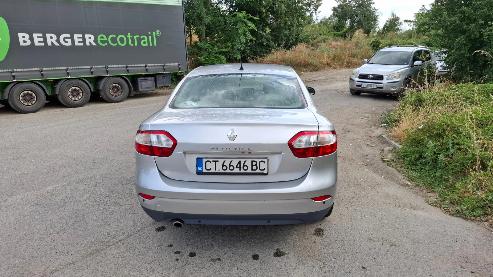 Renault Fluence, снимка 2 - Автомобили и джипове - 55313588