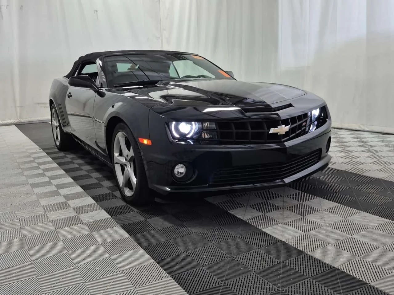 Chevrolet Camaro * 2SS * CARFAX * БЕЗ ПЪРВОНАЧАЛНА ВНОСКА, снимка 2 - Автомобили и джипове - 55350512