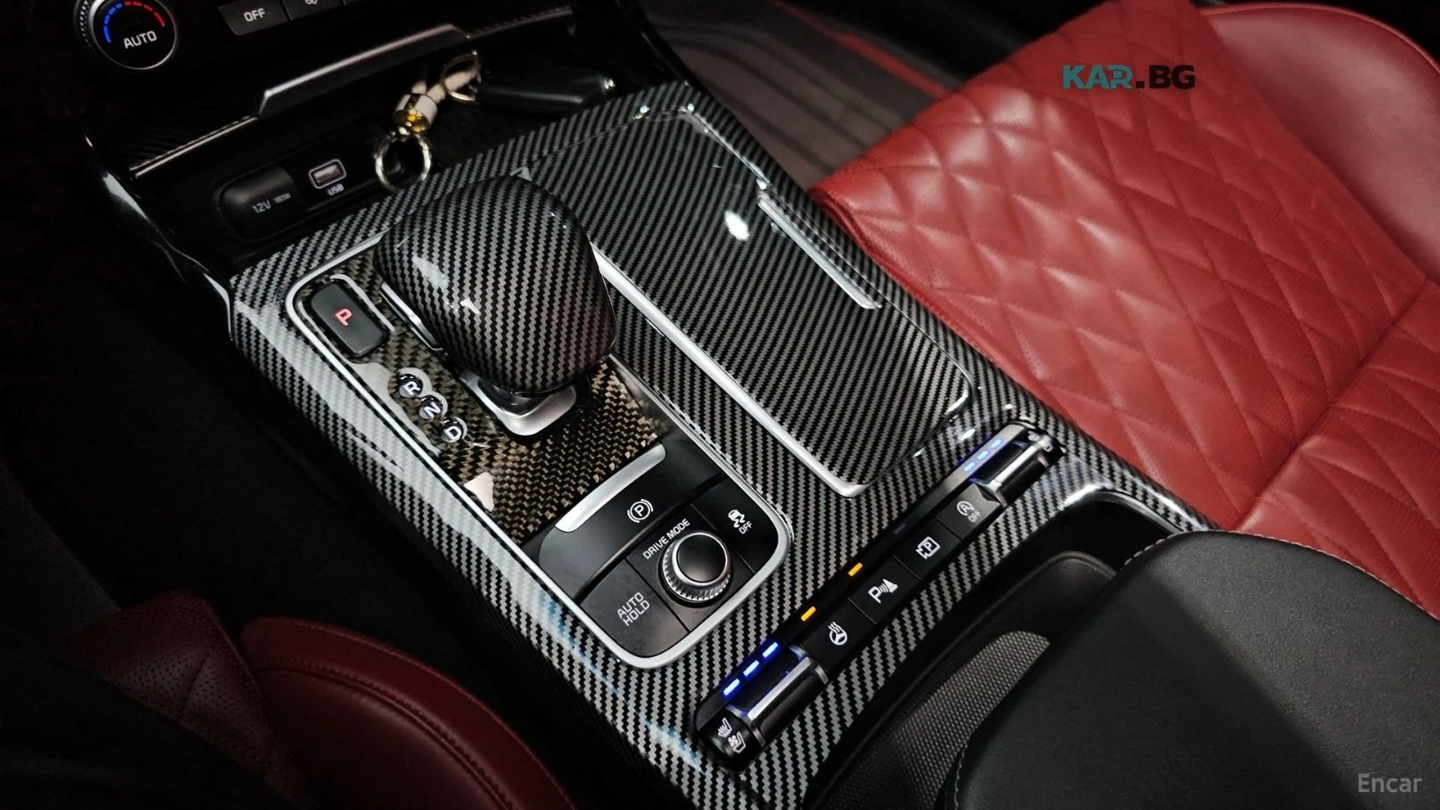 Kia Stinger 3.3 GT AWD* HUD* КАРБОН* ПАНО* АВТОКРЕДИТ, снимка 8 - Автомобили и джипове - 55709277