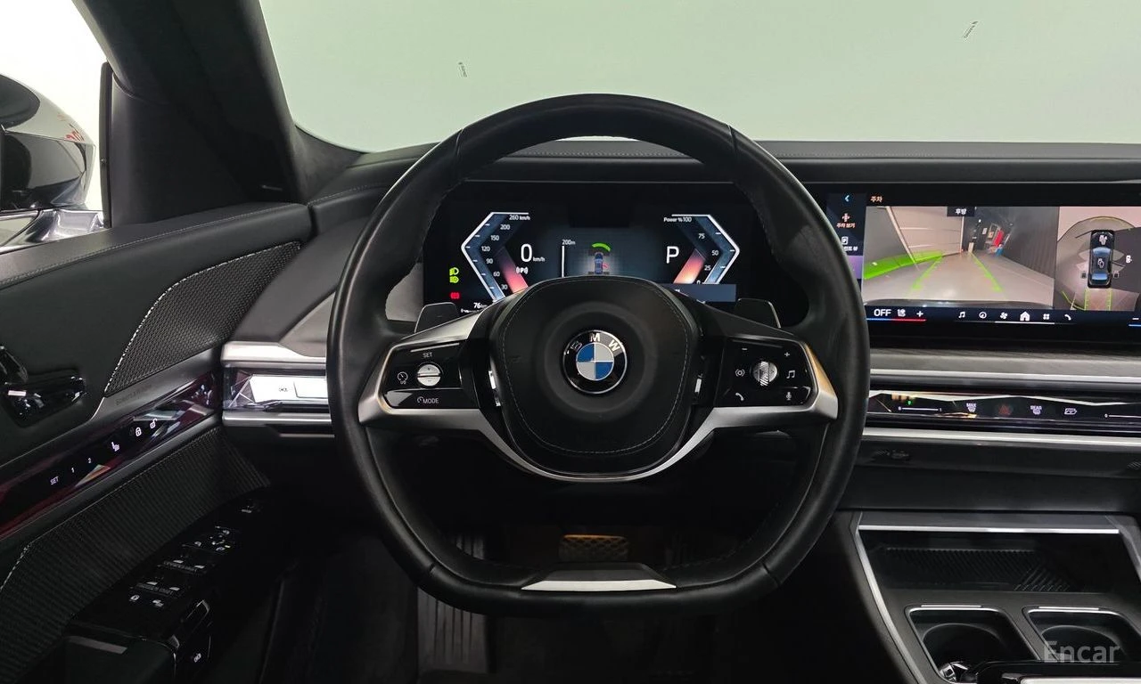 BMW 740 BOWER* WILKINS* ОБДУХВАНЕ* ДИСТРОНИК* ХЕДЪП* 360КА, снимка 7 - Автомобили и джипове - 56300864