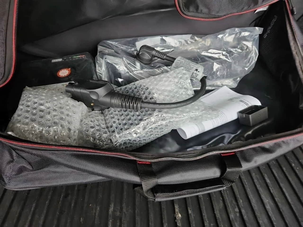 Audi E-Tron * QUATTRO * CARFAX *  | Mobile.bg � ����������� 16