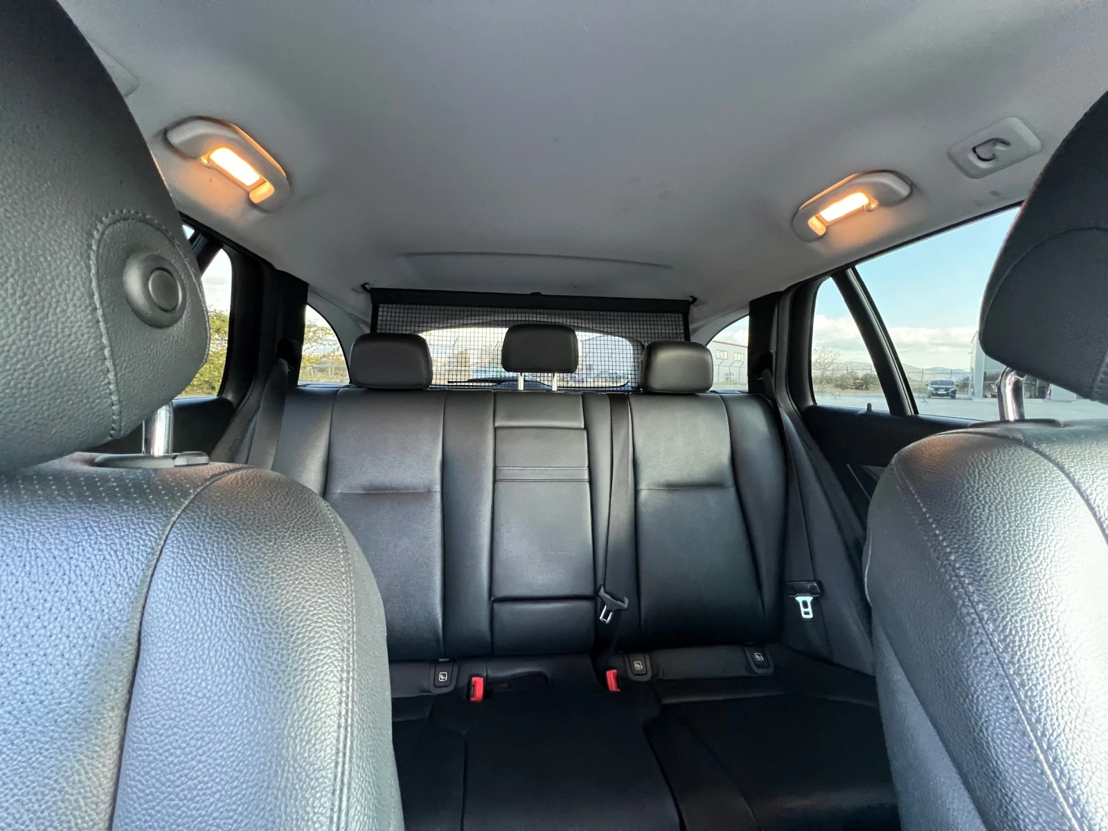 Mercedes-Benz E 200 2.0 | Mobile.bg � ����������� 12