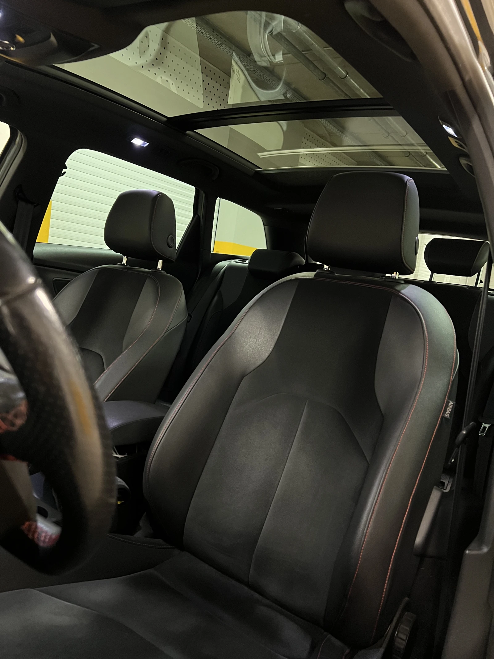 Seat Leon 2.0 TDI FR, снимка 8 - Автомобили и джипове - 56732543