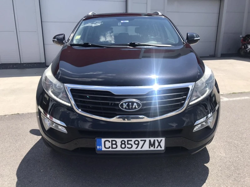 Kia Sportage 2.0 crdi, снимка 3 - Автомобили и джипове - 46039671