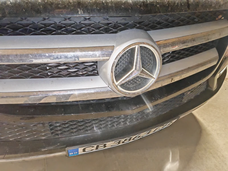 Mercedes-Benz GL 350 BLUETEC 4 MATIC, снимка 6 - Автомобили и джипове - 47415649