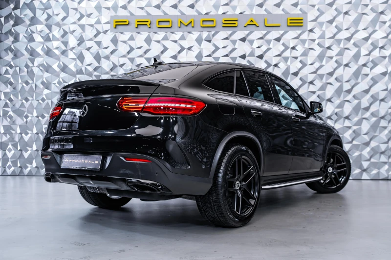 Mercedes-Benz GLE 350 d Coupe 4M AMG* NightP* Подгрев* Distr, снимка 4 - Автомобили и джипове - 49271070