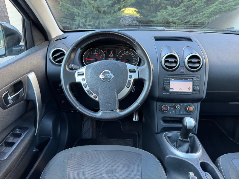 Nissan Qashqai 1.6i N-Tec GAZ INJEK PANORAMA NAVI KAMERA, снимка 10 - Автомобили и джипове - 49521417