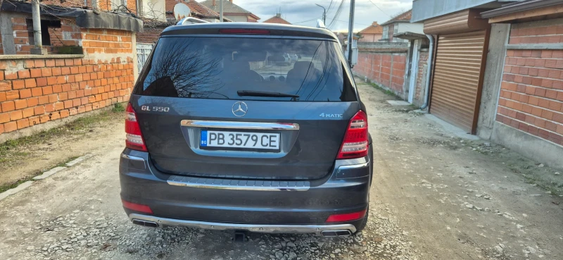 Mercedes-Benz GL 550, снимка 2 - Автомобили и джипове - 53140269