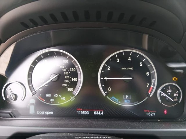 BMW X5 XDRIVE40E - изображение 7