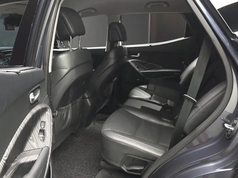 Hyundai Santa fe 2.2 CRDI 4WD - САМО 30% АВАНС, снимка 11 - Автомобили и джипове - 55740245