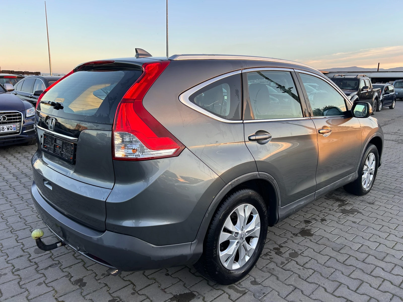 Honda Cr-v 2.2DTEC 4WD AVTOMAT/KAMERA - изображение 6