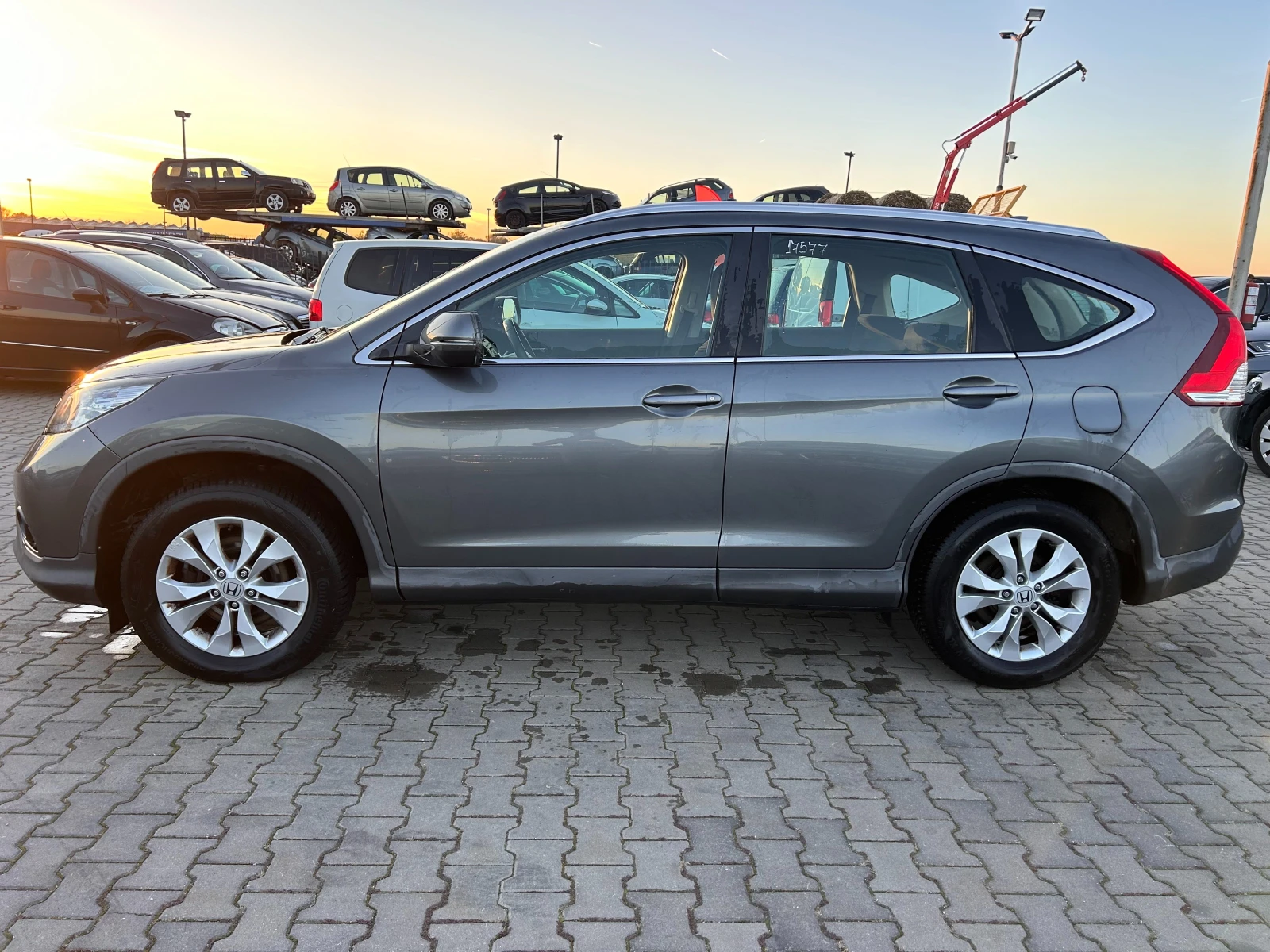 Honda Cr-v 2.2DTEC 4WD AVTOMAT/KAMERA - изображение 9