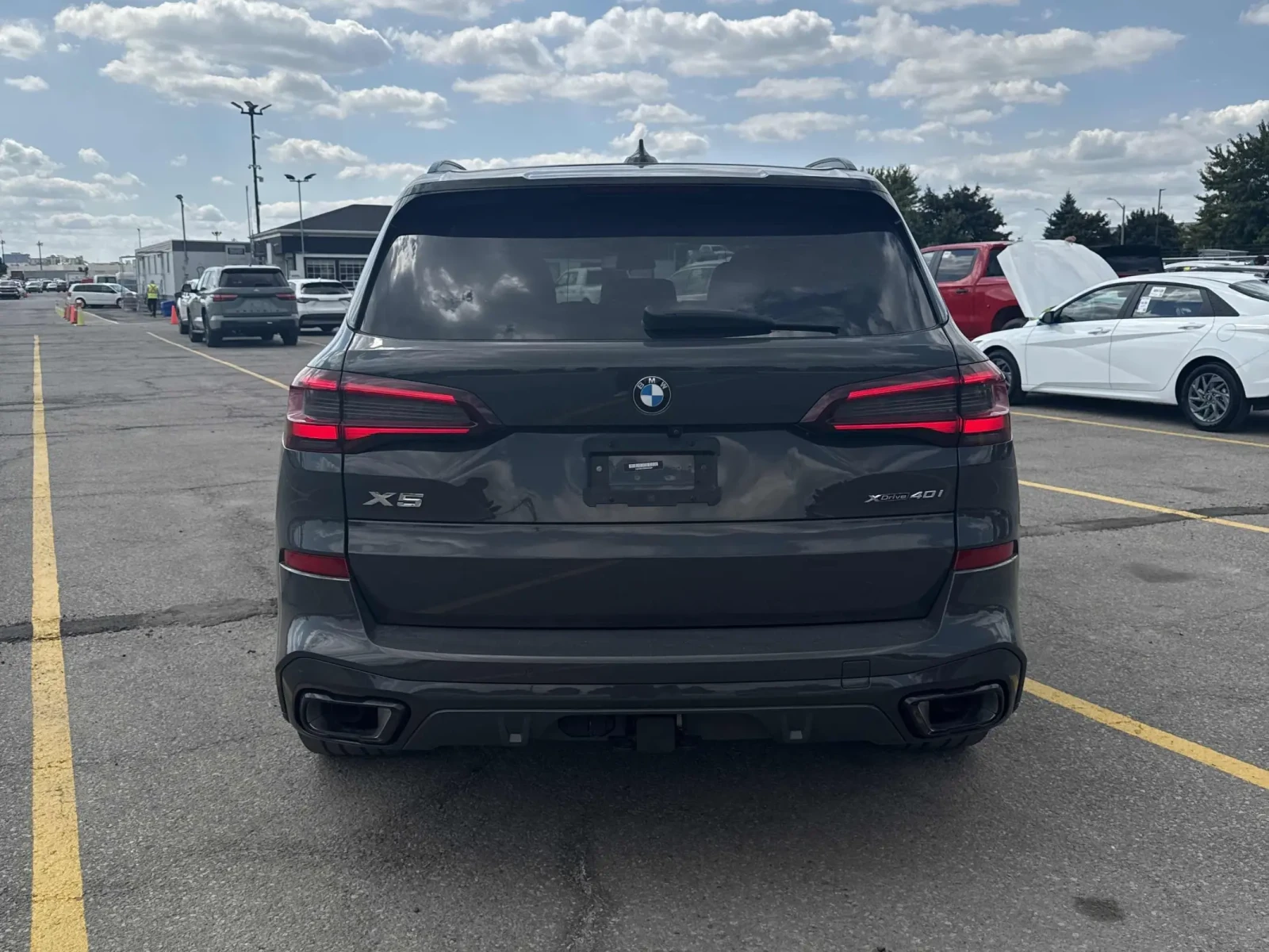 BMW X5 xDrive40i - изображение 2