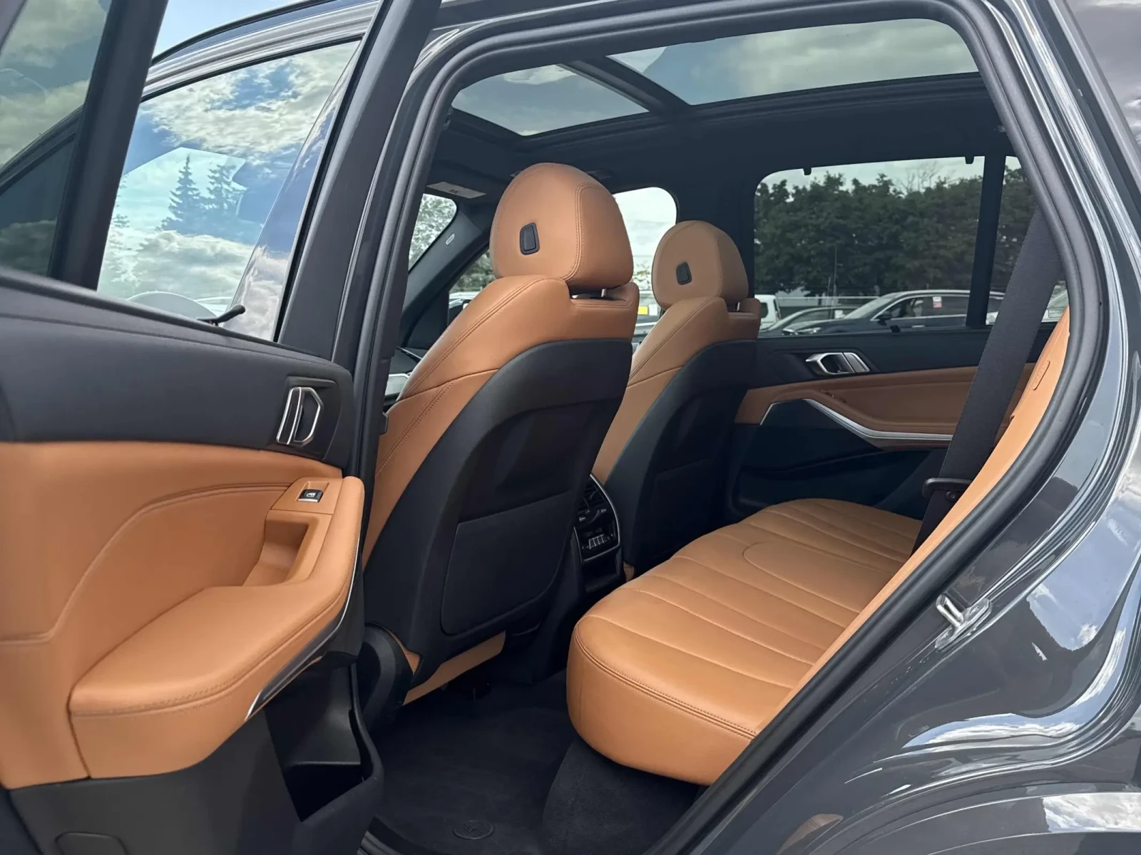 BMW X5 xDrive40i - изображение 10