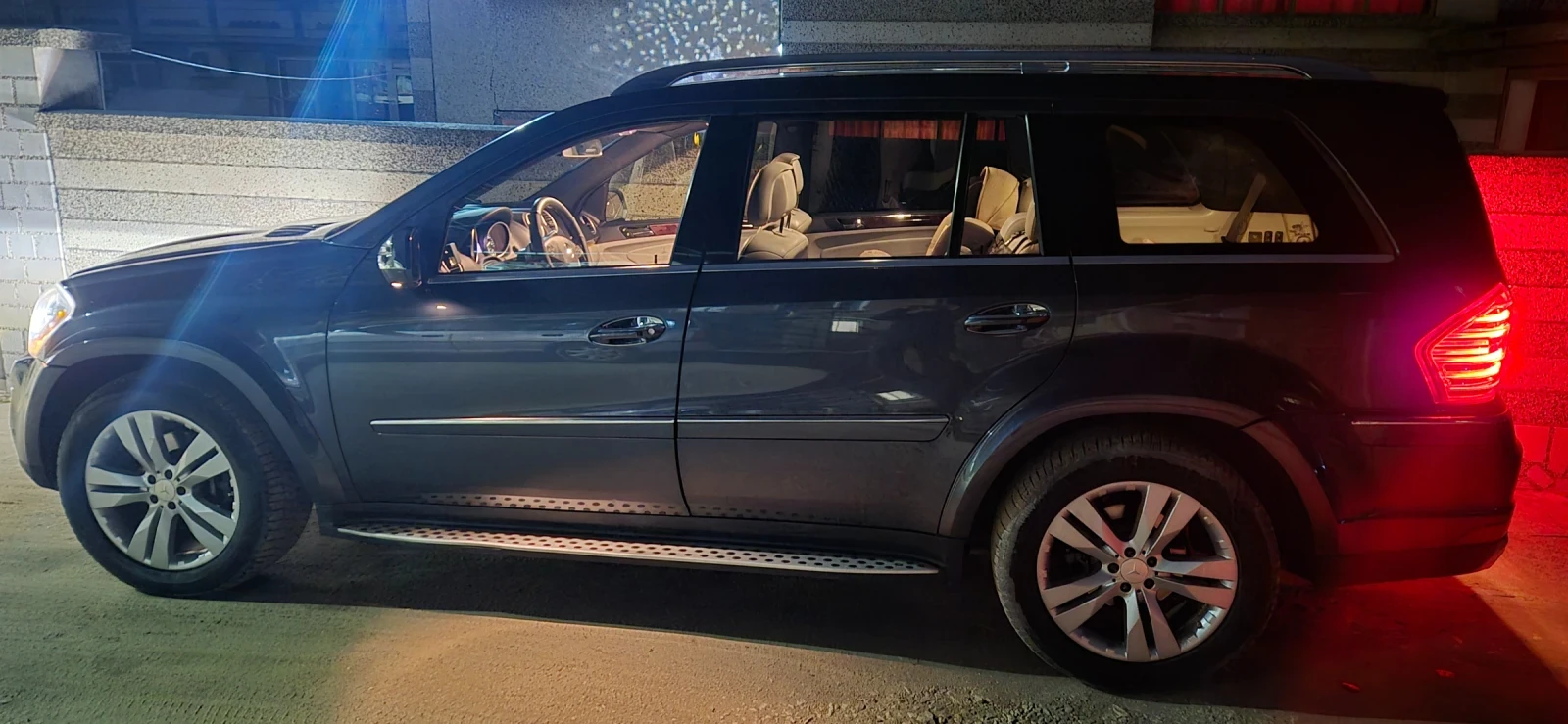 Mercedes-Benz GL 550  - изображение 6