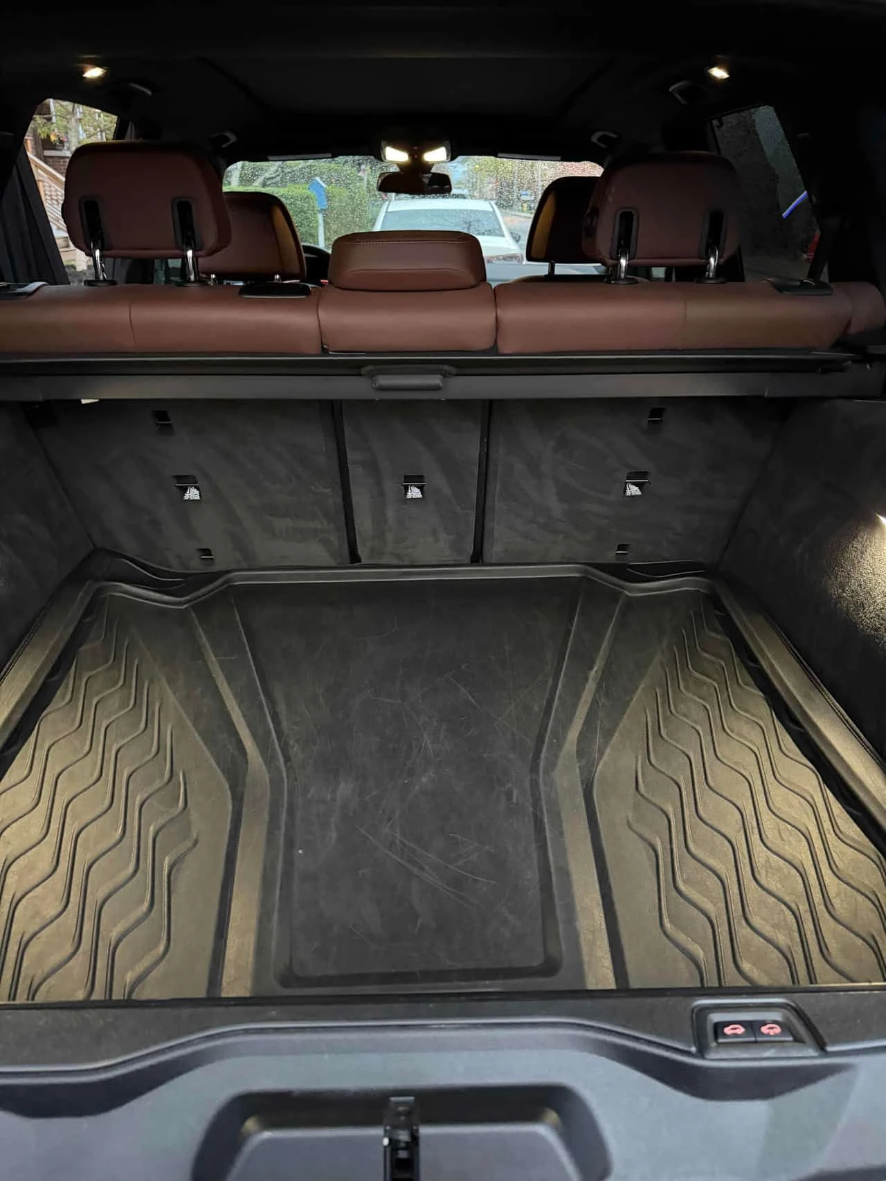 BMW X5 xDrive40i/Air Suspension/Harmon Kardon/ПАНОРАМА, снимка 12 - Автомобили и джипове - 54461116